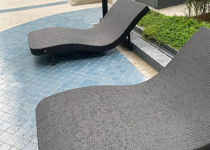 度假居 Grass